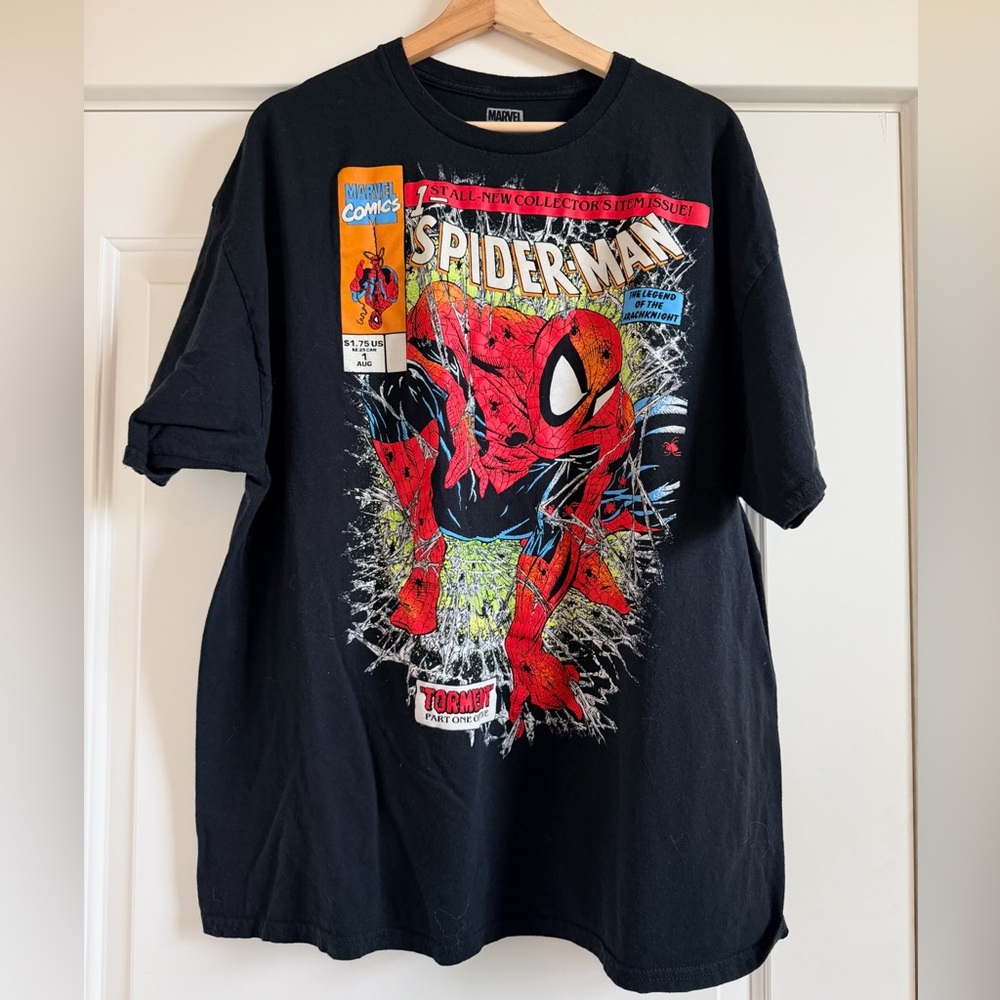 Marvel Comics Spider-Man Black Graphic Tee